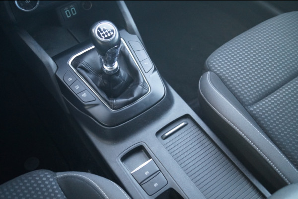 Ford Focus Wagon 1.0 EcoBoost Trend Edition Business -NAVI-CAM-