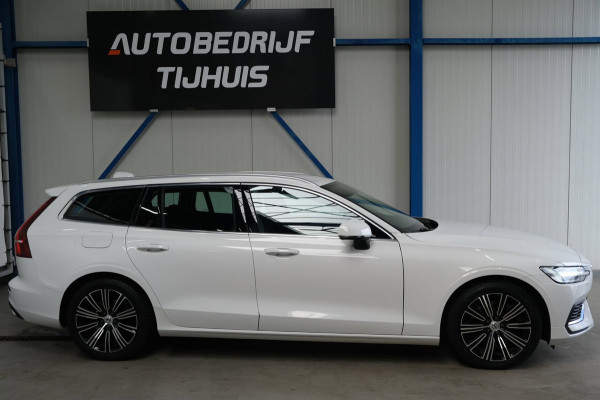 Volvo V60 2.0 T6 Recharge AWD Inscription - Airco, Cruise, PDC, Camera, Carplay, Trekhaak.