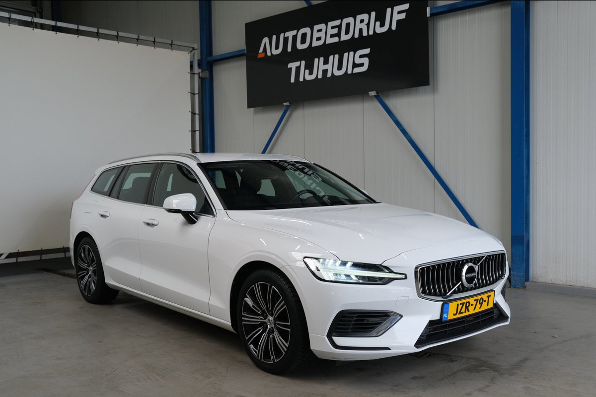 Volvo V60 2.0 T6 Recharge AWD Inscription - Airco, Cruise, PDC, Camera, Carplay, Trekhaak.