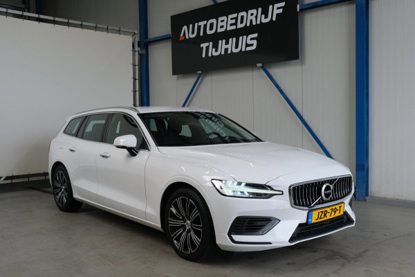 Volvo V60 2.0 T6 Recharge AWD Inscription - Airco, Cruise, PDC, Camera, Carplay, Trekhaak.