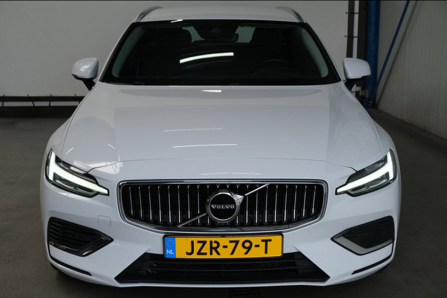Volvo V60 2.0 T6 Recharge AWD Inscription - Airco, Cruise, PDC, Camera, Carplay, Trekhaak.