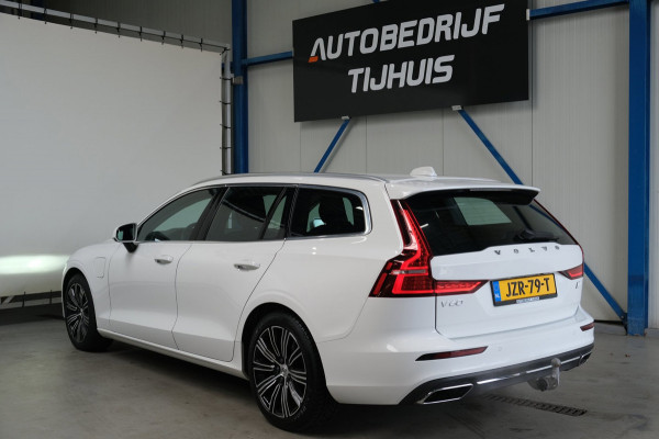 Volvo V60 2.0 T6 Recharge AWD Inscription - Airco, Cruise, PDC, Camera, Carplay, Trekhaak.