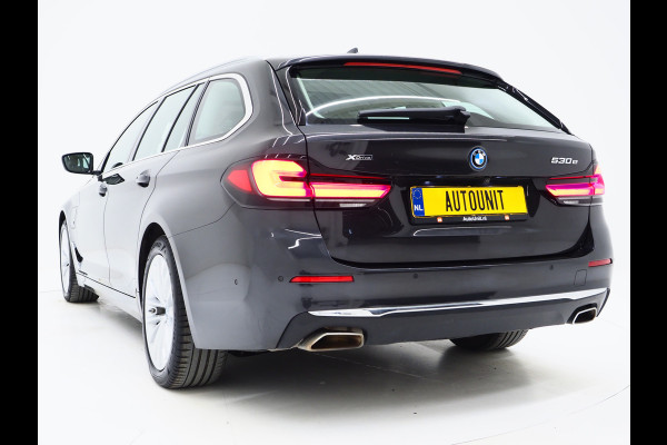 BMW 5 Serie Touring 530e xDrive | Panoramadak | Leder | Sfeerlicht | Carplay | Camera | Stoelverwarming
