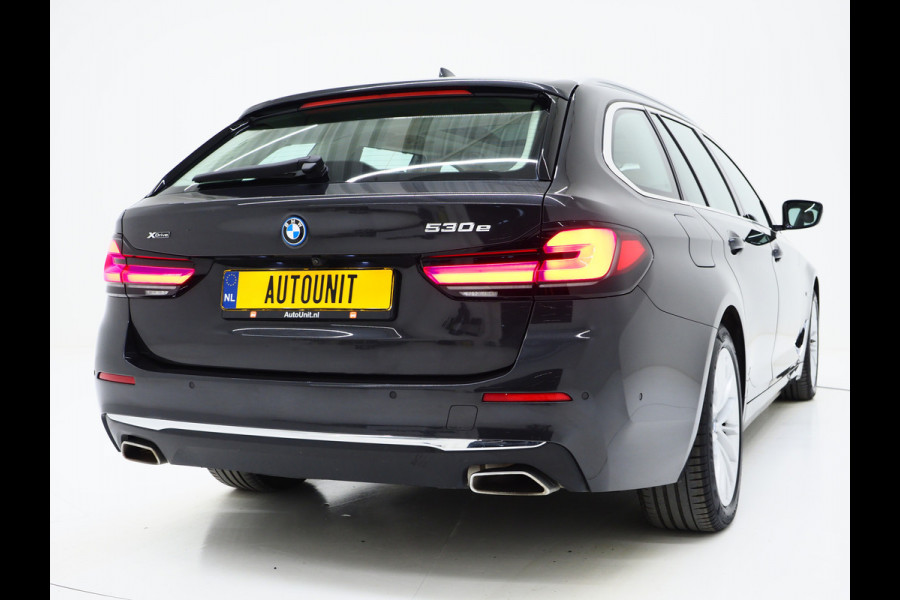 BMW 5 Serie Touring 530e xDrive | Panoramadak | Leder | Sfeerlicht | Carplay | Camera | Stoelverwarming