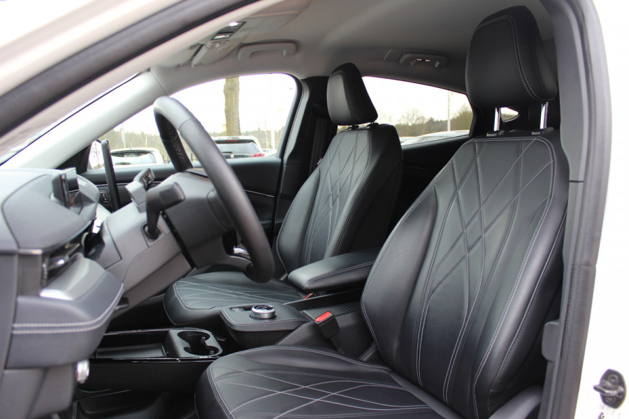 Ford Mustang Mach-E Extended RWD 98 kWh / SOH 93,4% / 360Camera / Leder / 18'' / Keyless / DAB / B&O / Stoelverwarming / ACC
