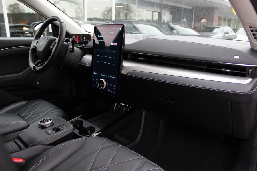 Ford Mustang Mach-E Extended RWD 98 kWh / SOH 93,4% / 360Camera / Leder / 18'' / Keyless / DAB / B&O / Stoelverwarming / ACC