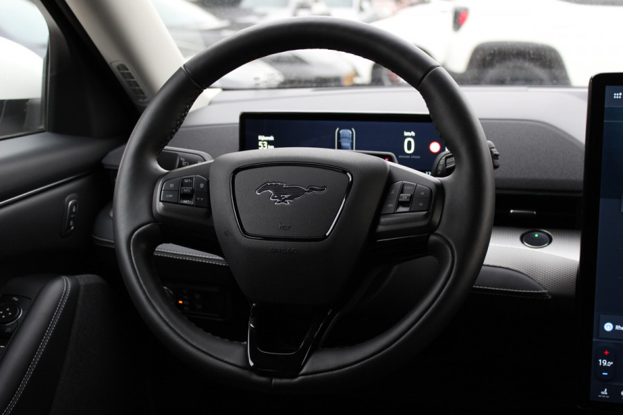 Ford Mustang Mach-E Extended RWD 98 kWh / SOH 93,4% / 360Camera / Leder / 18'' / Keyless / DAB / B&O / Stoelverwarming / ACC