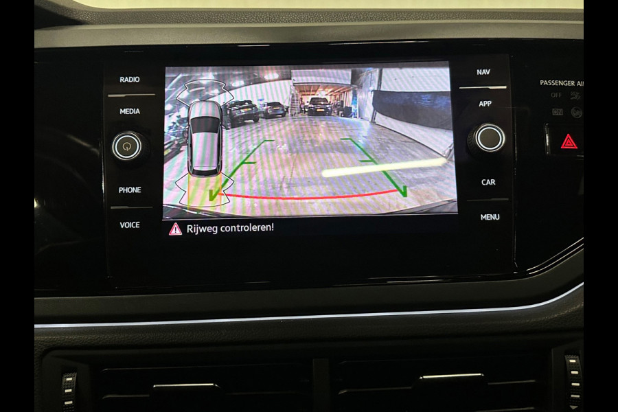 Volkswagen Polo 1.0 TSI R-Line | IQ LIGHTS | PANO | ACC | CAMERA