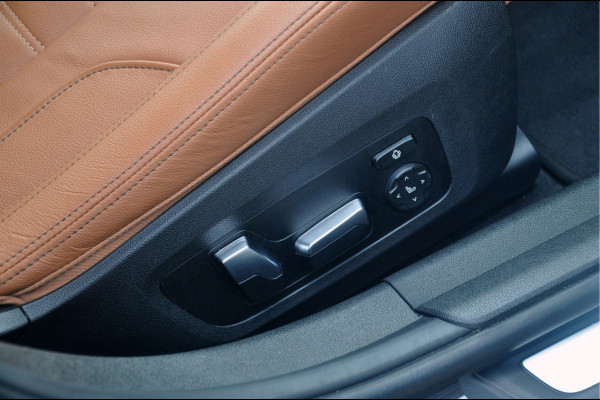 BMW 3 Serie Touring M340i xDrive Business Edition | Panoramadak | Laser | HUD | HK Audio | Premium Selection garantie t/m 09/2027