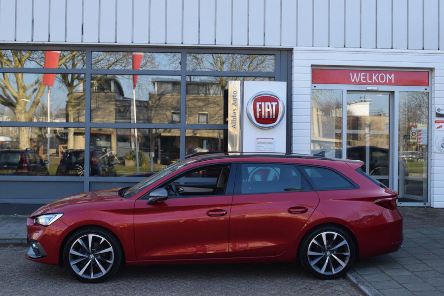 Seat Leon Sportstourer 1.5 eTSI FR|Cam.|Trekh.|ACC|Stoel+stuurverw.