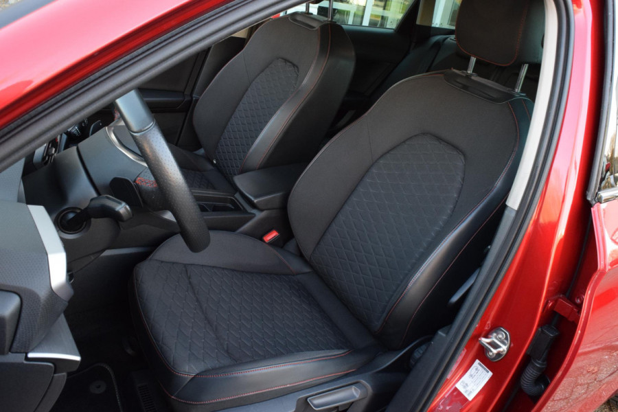 Seat Leon Sportstourer 1.5 eTSI FR|Cam.|Trekh.|ACC|Stoel+stuurverw.