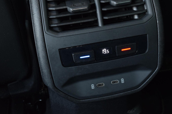 Seat Leon Sportstourer 1.5 eTSI FR|Cam.|Trekh.|ACC|Stoel+stuurverw.