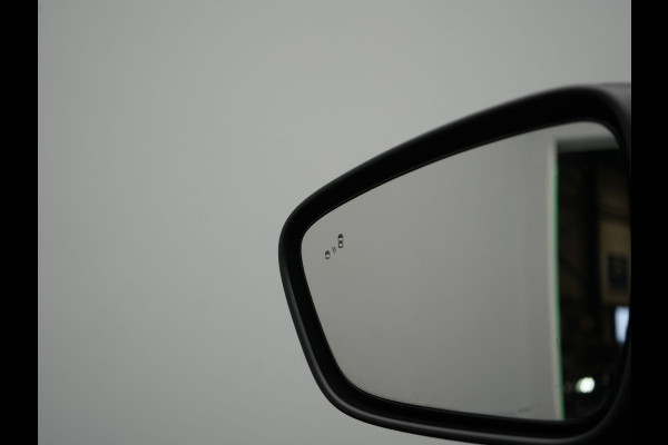 Ford Kuga 2.5 ST-Line X Plug In Hybrid 225pk Dealer O.H PHEV | Trekhaak Afn. | Panodak | Head Up | 360 Camera | Bang & Olufsen Audio | Alcantara Sportstoelen Verwarmd | Adaptive Cruise | Pilot Assist | Blis | Navigatie | Virtual | DAB | 18"L.M |