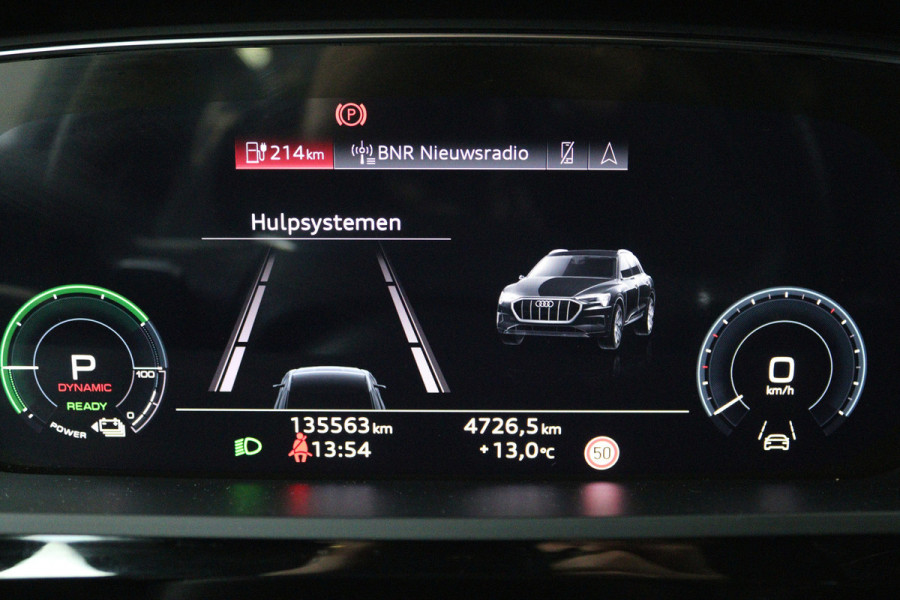 Audi e-tron 55 quattro S edition 95 kWh (TREKHAAK, B&O SOUND, SOH 92%, STOEL/STUUR VERWARMING, CRUISE ADAPTIEF, ELEKTR STOELEN)