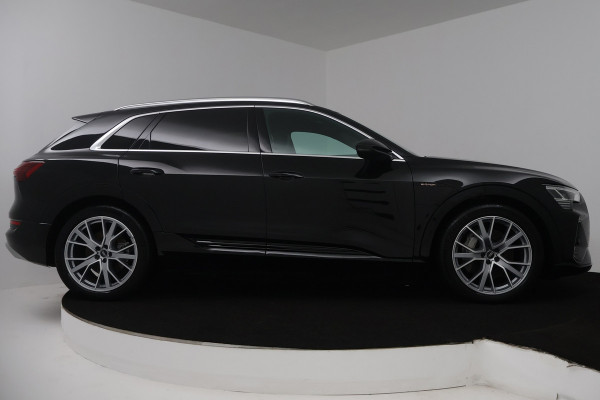Audi e-tron 55 quattro S edition 95 kWh (TREKHAAK, B&O SOUND, SOH 92%, STOEL/STUUR VERWARMING, CRUISE ADAPTIEF, ELEKTR STOELEN)