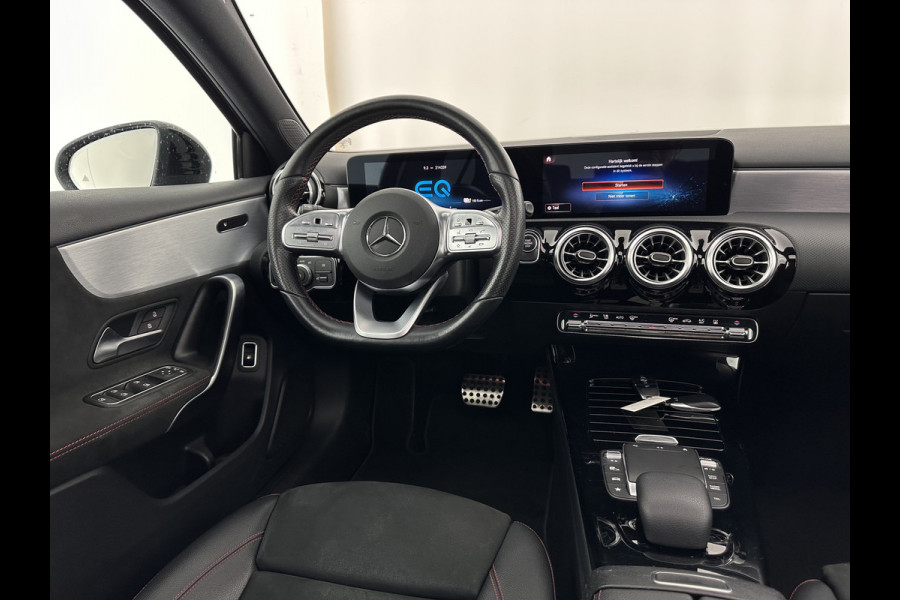 Mercedes-Benz A-Klasse 250 e AMG Limited Business Solution (Plug-in) (INCL-BTW) *PANO | LEATHER-MICROFIBRE | FULL-LED | AMBIENTLIGHT | HEATED-SPORTSEATS | WIDESCREEN-DIGICOCKPIT | DAB+ | NAVI-FULLMAP | CAMERA | PRIVACYGLASS | LANE-ASSIST | DYNAMIC-SELECT | 18'