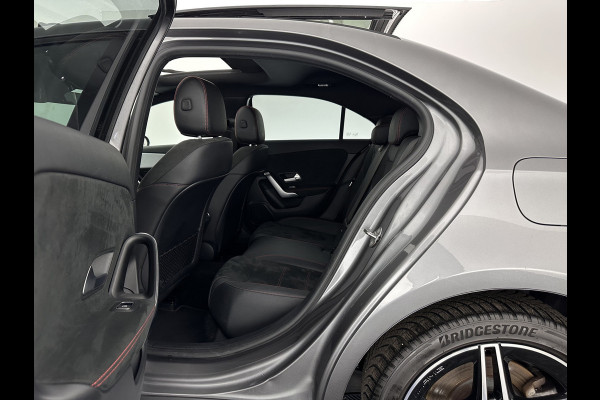 Mercedes-Benz A-Klasse 250 e AMG Limited Business Solution (Plug-in) (INCL-BTW) *PANO | LEATHER-MICROFIBRE | FULL-LED | AMBIENTLIGHT | HEATED-SPORTSEATS | WIDESCREEN-DIGICOCKPIT | DAB+ | NAVI-FULLMAP | CAMERA | PRIVACYGLASS | LANE-ASSIST | DYNAMIC-SELECT | 18'