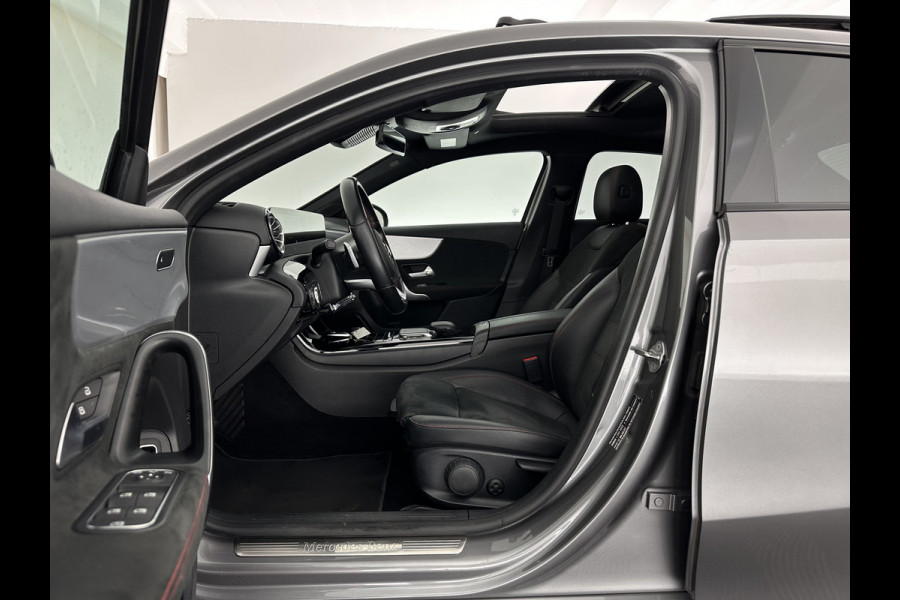 Mercedes-Benz A-Klasse 250 e AMG Limited Business Solution (Plug-in) (INCL-BTW) *PANO | LEATHER-MICROFIBRE | FULL-LED | AMBIENTLIGHT | HEATED-SPORTSEATS | WIDESCREEN-DIGICOCKPIT | DAB+ | NAVI-FULLMAP | CAMERA | PRIVACYGLASS | LANE-ASSIST | DYNAMIC-SELECT | 18'