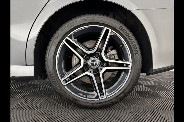 Mercedes-Benz A-Klasse 250 e AMG Limited Business Solution (Plug-in) (INCL-BTW) *PANO | LEATHER-MICROFIBRE | FULL-LED | AMBIENTLIGHT | HEATED-SPORTSEATS | WIDESCREEN-DIGICOCKPIT | DAB+ | NAVI-FULLMAP | CAMERA | PRIVACYGLASS | LANE-ASSIST | DYNAMIC-SELECT | 18'