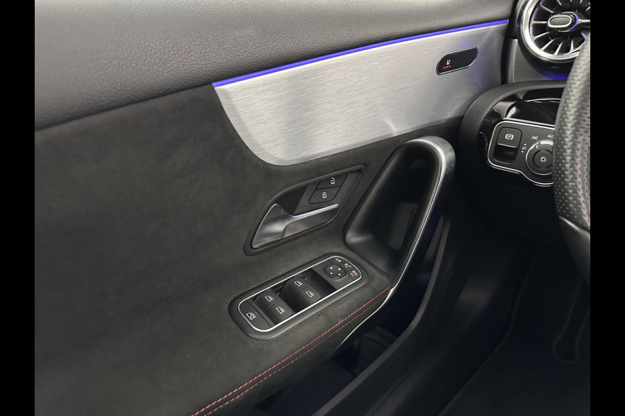 Mercedes-Benz A-Klasse 250 e AMG Limited Business Solution (Plug-in) (INCL-BTW) *PANO | LEATHER-MICROFIBRE | FULL-LED | AMBIENTLIGHT | HEATED-SPORTSEATS | WIDESCREEN-DIGICOCKPIT | DAB+ | NAVI-FULLMAP | CAMERA | PRIVACYGLASS | LANE-ASSIST | DYNAMIC-SELECT | 18'