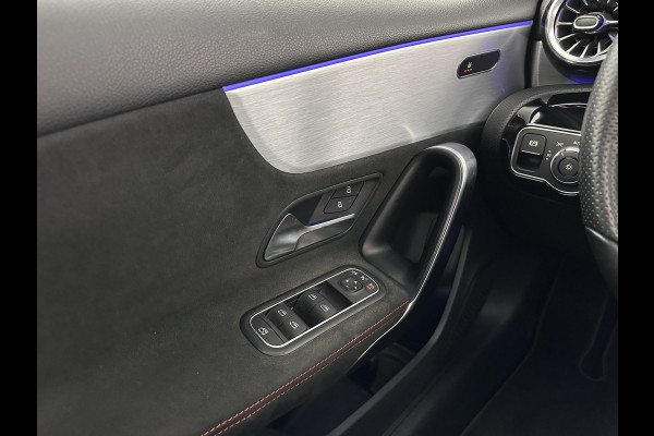 Mercedes-Benz A-Klasse 250 e AMG Limited Business Solution (Plug-in) (INCL-BTW) *PANO | LEATHER-MICROFIBRE | FULL-LED | AMBIENTLIGHT | HEATED-SPORTSEATS | WIDESCREEN-DIGICOCKPIT | DAB+ | NAVI-FULLMAP | CAMERA | PRIVACYGLASS | LANE-ASSIST | DYNAMIC-SELECT | 18'