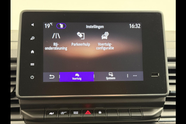 Renault Trafic 2.0 Blue dC1 150 EDC T29 L2H1 Extra Dubbele Cabine Navigatie Airco Lichtmetalen velgen Betimmering Trekhaak Camera Parkeer sensoren Dab