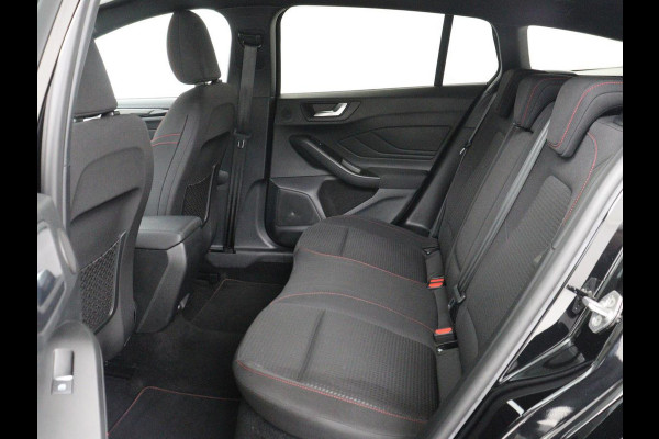 Ford Focus 1.0 EcoBoost Hybrid ST Line X | 51.500km NAP | Camera | Carplay | B&O Sound | Keyless | Full LED | Navigatie | Digital Cockpit | Climate control | Cruise control