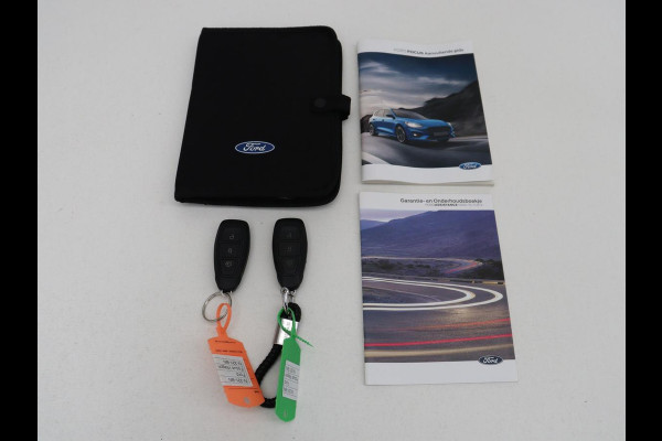 Ford Focus 1.0 EcoBoost Hybrid ST Line X | 51.500km NAP | Camera | Carplay | B&O Sound | Keyless | Full LED | Navigatie | Digital Cockpit | Climate control | Cruise control