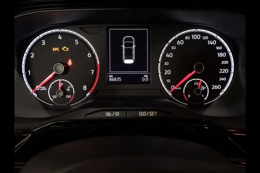 Volkswagen Polo 1.0 TSI Comfortline Business 95 pk | Navigatie | Parkeersensoren | Achteruitrijcamera | Adaptieve cruise control |