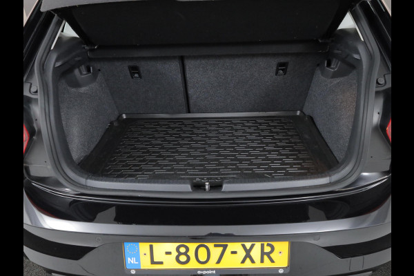 Volkswagen Polo 1.0 TSI Comfortline Business 95 pk | Navigatie | Parkeersensoren | Achteruitrijcamera | Adaptieve cruise control |