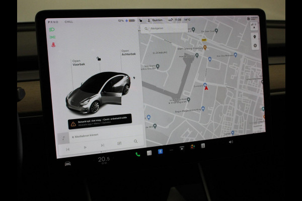 Tesla Model 3 Standard RWD Plus 60 kWh Panorama dak Navigatie Leder Parkeersensoren Camera 19" Sport Wheels