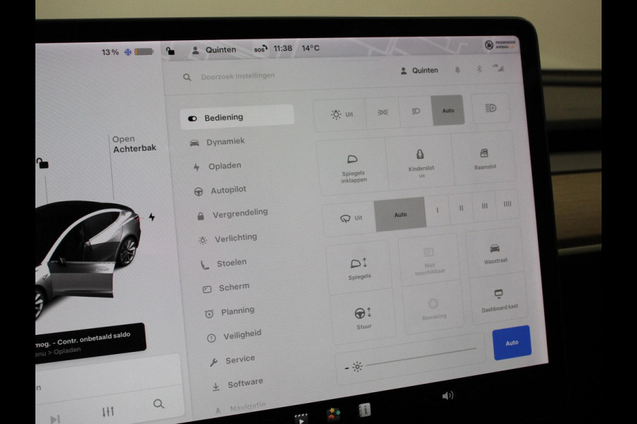 Tesla Model 3 Standard RWD Plus 60 kWh Panorama dak Navigatie Leder Parkeersensoren Camera 19" Sport Wheels