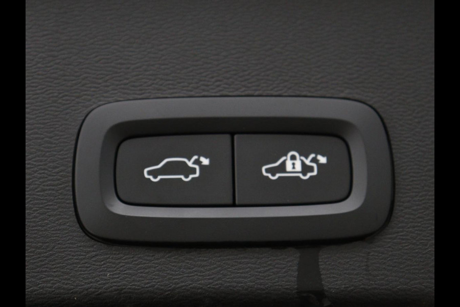 Volvo XC40 1.5 T5 Recharge Inscription Expression | Stoel & stuurverwarming | 360 Camera | Adaptive cruise | Harman/Kardon | Carplay | Navigatie | Full LED | PHEV | Plug In