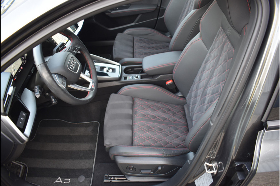 Audi A3 Sportback 45 TFSI e S-Line 245 Pk Alle Opties Pano RS-Stoel Head-Up Memory Keyless RS3 18 Inch