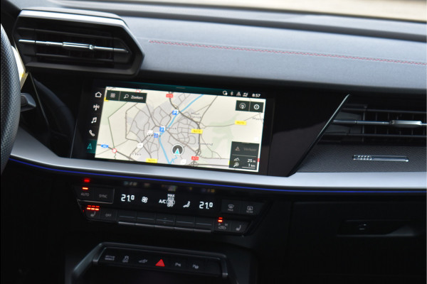 Audi A3 Sportback 45 TFSI e S-Line 245 Pk Alle Opties Pano RS-Stoel Head-Up Memory Keyless RS3 18 Inch