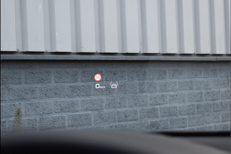 Audi A3 Sportback 45 TFSI e S-Line 245 Pk Alle Opties Pano RS-Stoel Head-Up Memory Keyless RS3 18 Inch