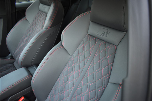 Audi A3 Sportback 45 TFSI e S-Line 245 Pk Alle Opties Pano RS-Stoel Head-Up Memory Keyless RS3 18 Inch