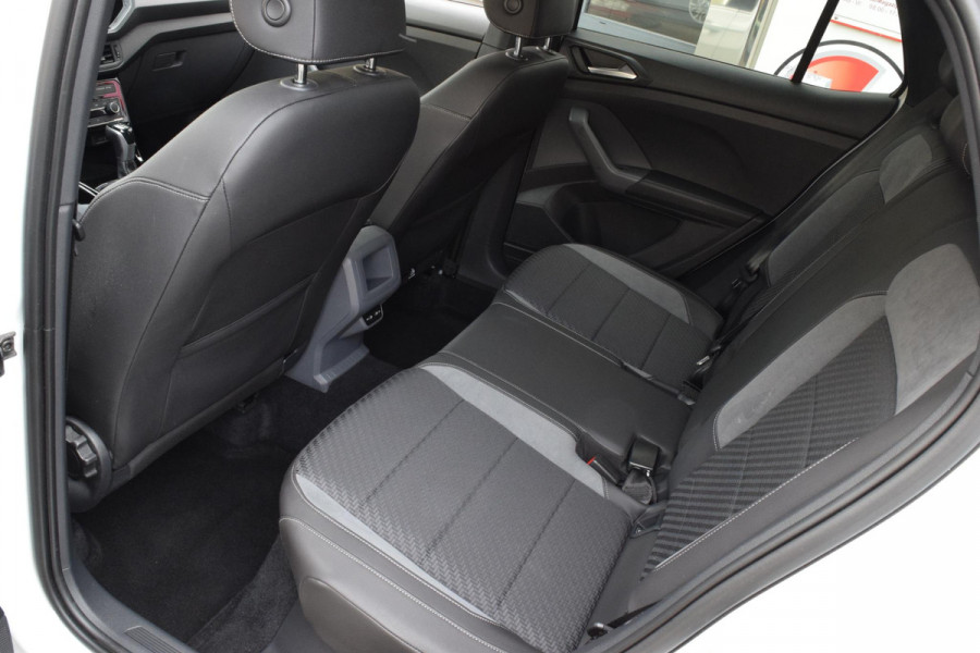 Volkswagen T-Cross 1.0 TSI|2x R-Line|Cam.|ACC|18"|Stoelver.|Virtual