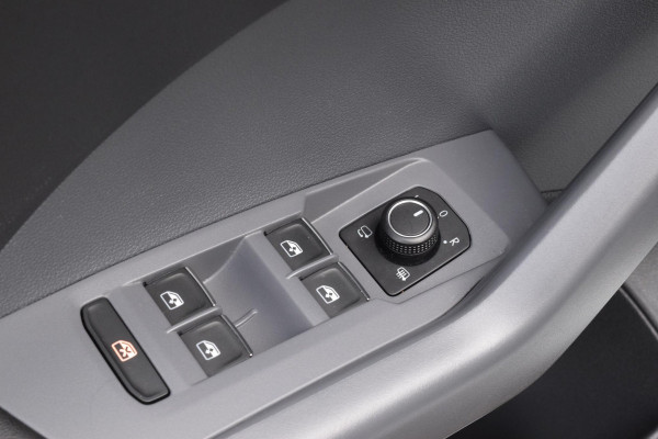 Volkswagen T-Cross 1.0 TSI|2x R-Line|Cam.|ACC|18"|Stoelver.|Virtual