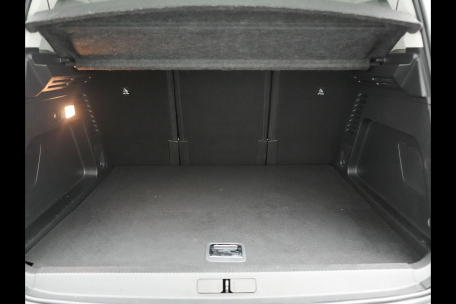 Citroën C5 Aircross 1.6 Shine PHEV 225pk Dealer O.H PHEV | Panodak | 360 Camera | Adaptive Cruise | Lederen Comfortstoelen Verwarmd | Blis | Navigatie | Apple Carplay | Virtual | DAB | 19" L.M. | Plug In Hybrid |