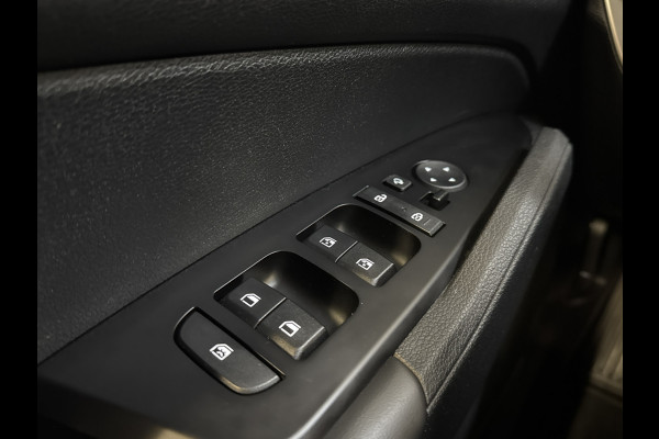 Kia Sportage 1.6 T-GDi MHEV 150PK PULSE DYNAMIC CAMERA/ACC/NAVI/STUURVERW.