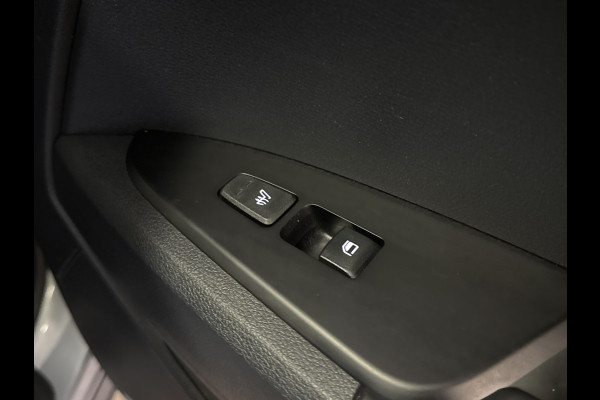 Kia Sportage 1.6 T-GDi MHEV 150PK PULSE DYNAMIC CAMERA/ACC/NAVI/STUURVERW.