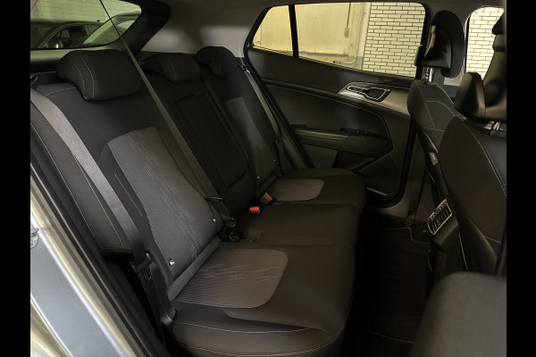 Kia Sportage 1.6 T-GDi MHEV 150PK PULSE DYNAMIC CAMERA/ACC/NAVI/STUURVERW.