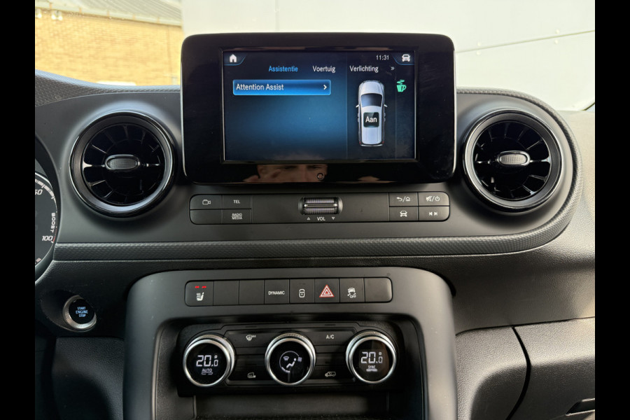 Mercedes-Benz eCitan 112 51kWh L2 Pro 284 WLTP MBUX Trekhaak 75kW Snelladen Apple Carplay Cruise Control Laadkabel