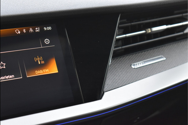 Audi A3 Sportback 45 TFSI e S-Line 245 Pk Alle Opties Pano RS-Stoel Head-Up Memory Keyless RS3 18 Inch