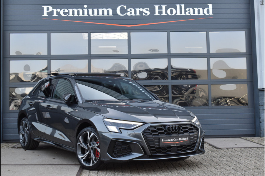 Audi A3 Sportback 45 TFSI e S-Line 245 Pk Alle Opties Pano RS-Stoel Head-Up Memory Keyless RS3 18 Inch