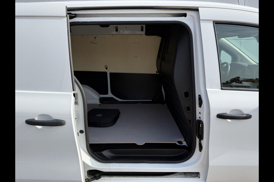 Mercedes-Benz eCitan 112 51kWh L2 Pro 284 WLTP MBUX Trekhaak 75kW Snelladen Apple Carplay Cruise Control Laadkabel