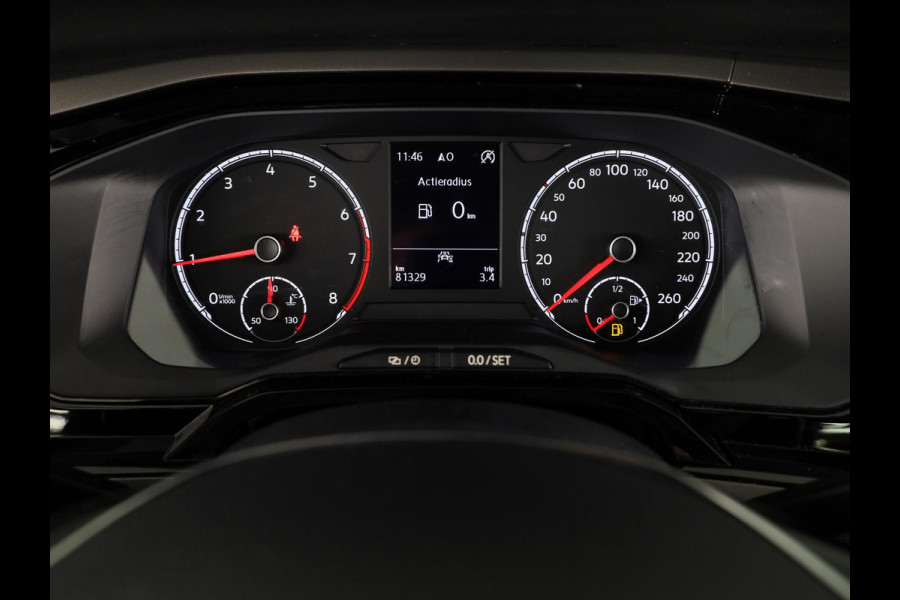 Volkswagen Polo 1.0 TSI Comfortline 95 PK | Navigatie | Parkeersensoren voor en achter | Automatische airco |