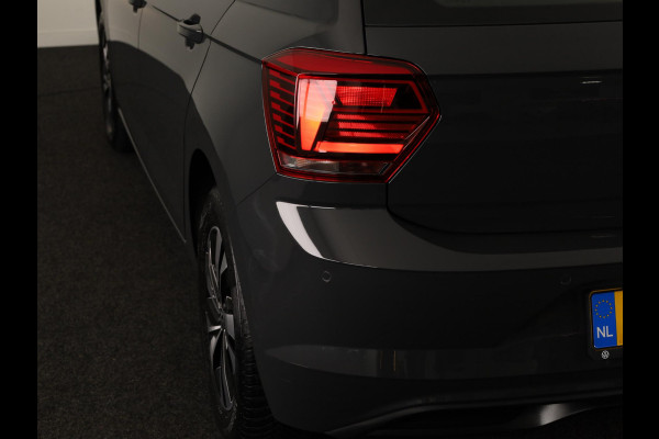 Volkswagen Polo 1.0 TSI Comfortline 95 PK | Navigatie | Parkeersensoren voor en achter | Automatische airco |