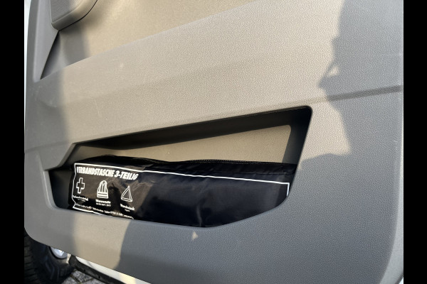 Ford Transit Custom 300 2.0 TDCI L2H1 Trend 136pk/100kW 6-bak | Vol leder | 12'' Sync4 Apple CP, Android Auto | Camera | Laadruimtebescherming | Cruise | etc. etc.